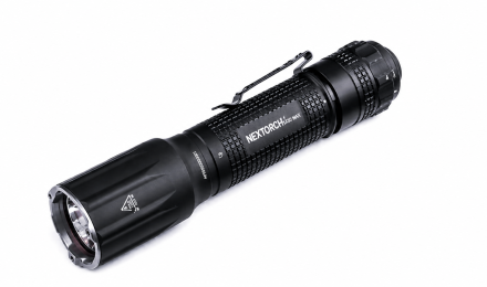פנס יד נטען מבית nextorch